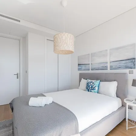 Guestready - Family With Premium View Apartmán